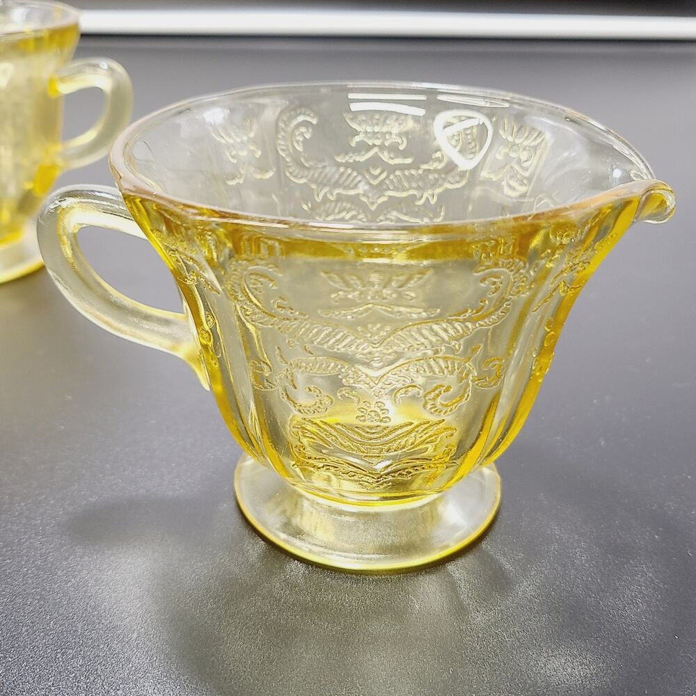 Federal Madrid Amber Yellow Depression Glass Footed Sugar & Creamer Set - Picture 4 of 8